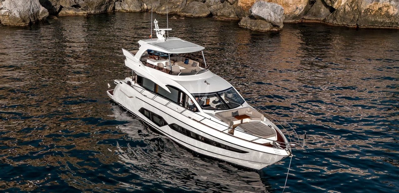 La Nonno Charter Yacht