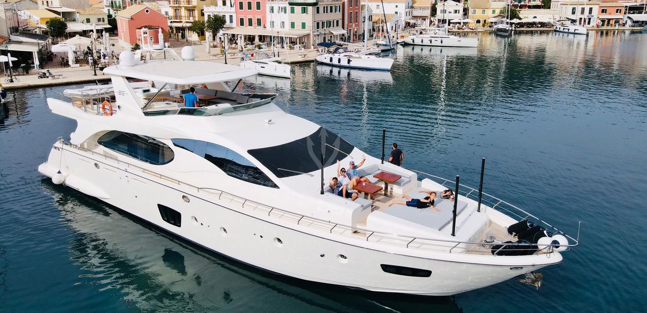 La Fenice Charter Yacht