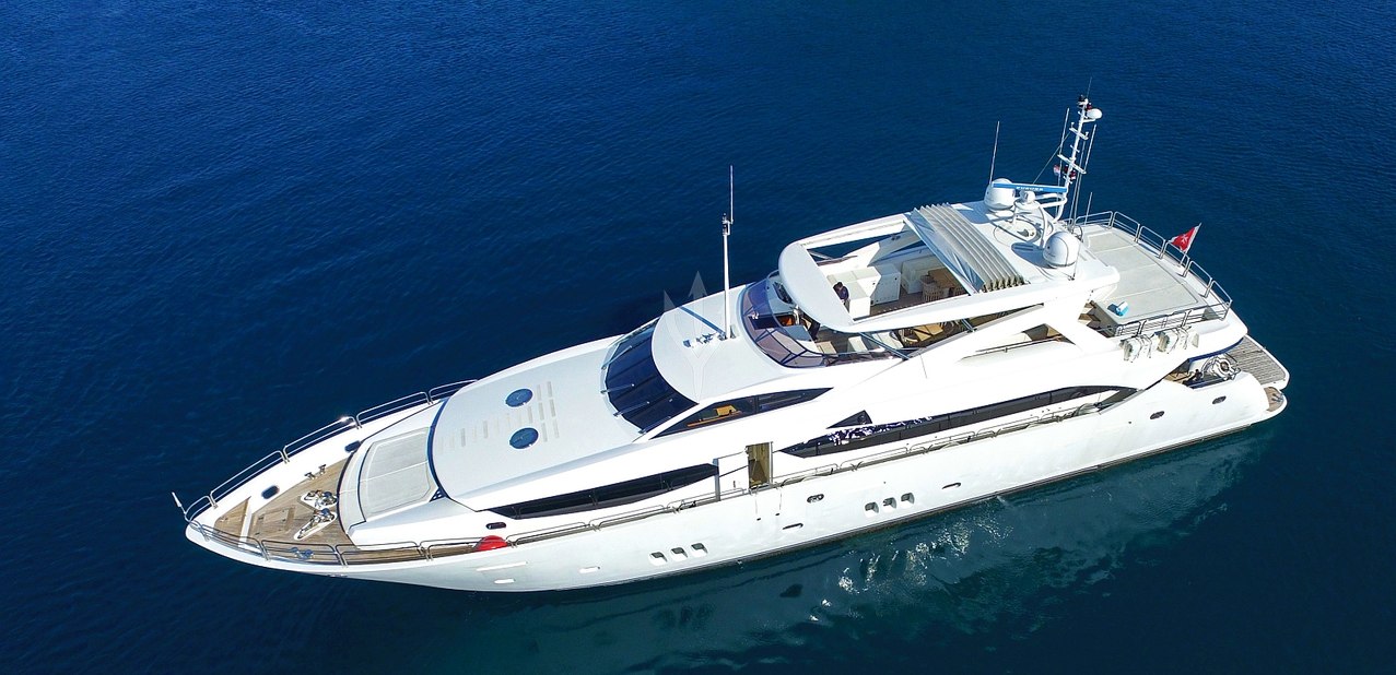 Yvonne Charter Yacht