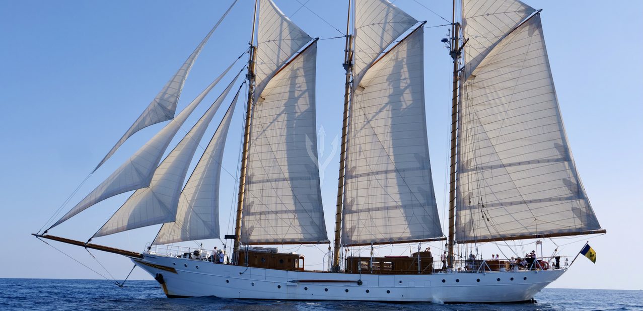Trinakria Charter Yacht