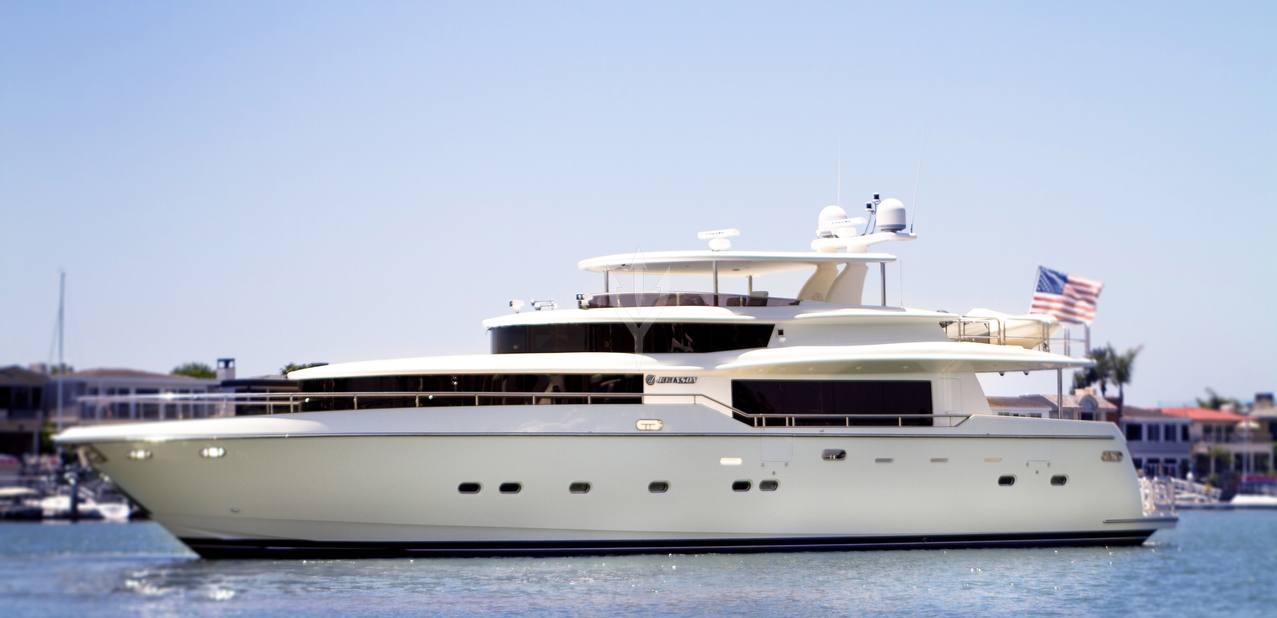 Southern Belle Charter Yacht