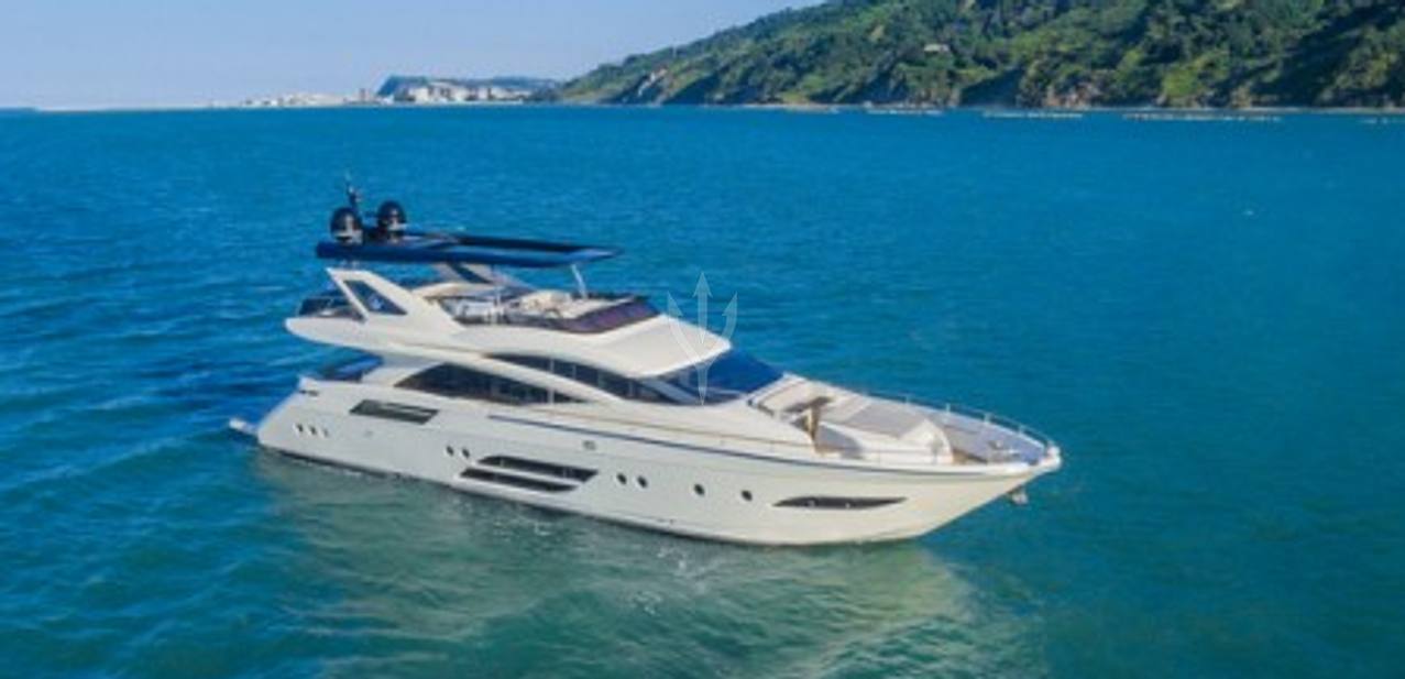 Dolly Charter Yacht