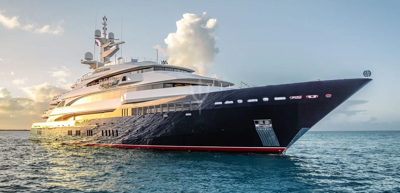 Batello Charter Yacht