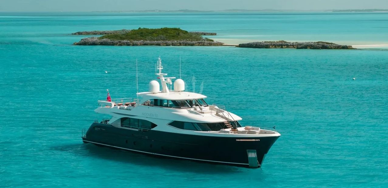 Midnight Saga Charter Yacht