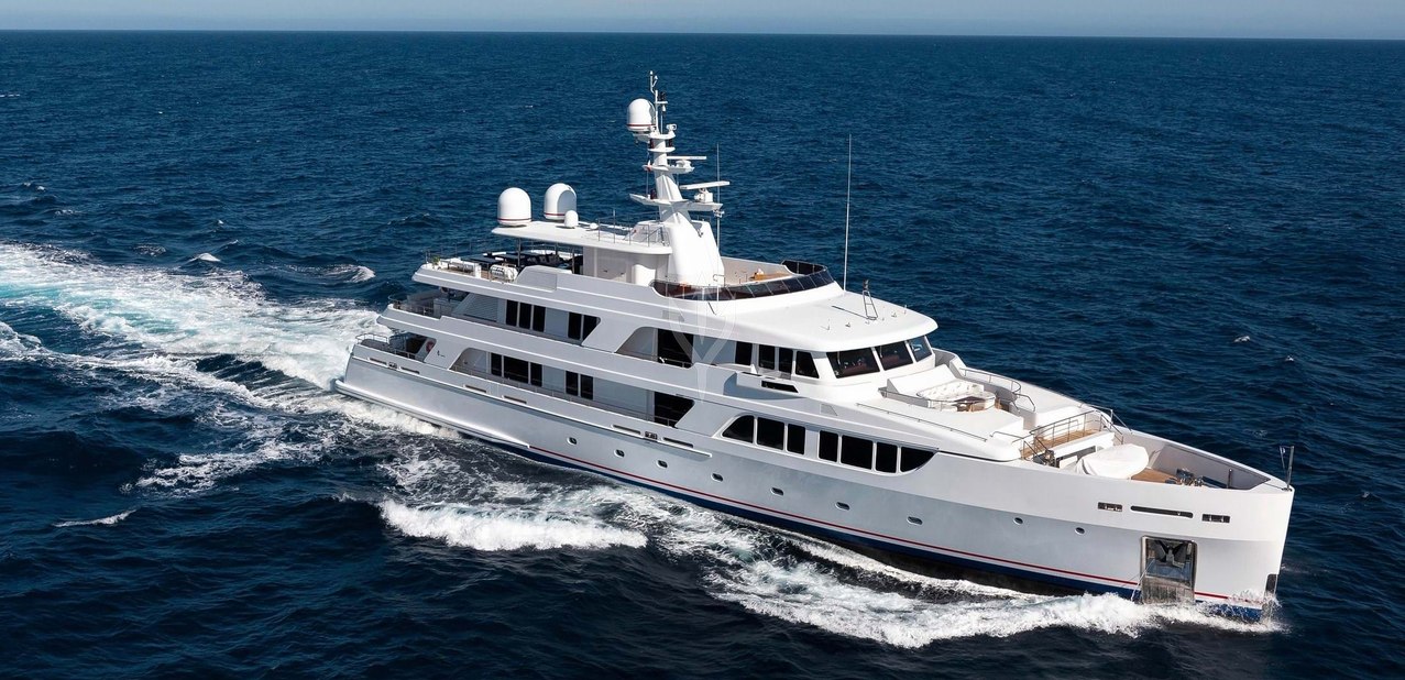 Kadimo's Charter Yacht