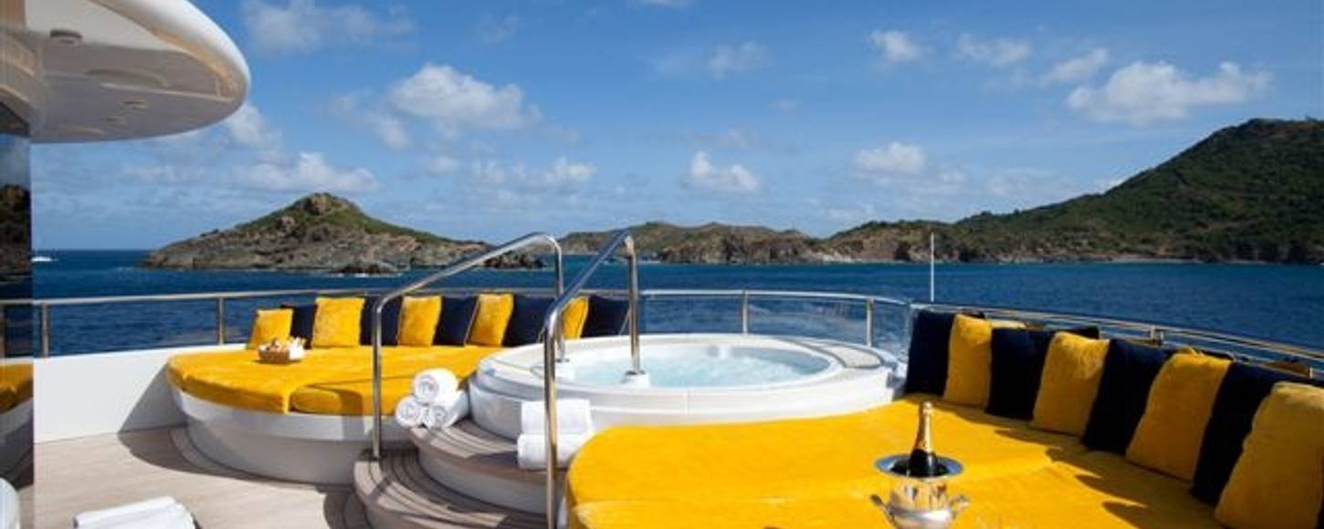 Youre Invited Brunch Aboard the Azimut 72 with Louis Vuitton  Casa de  Campo Living