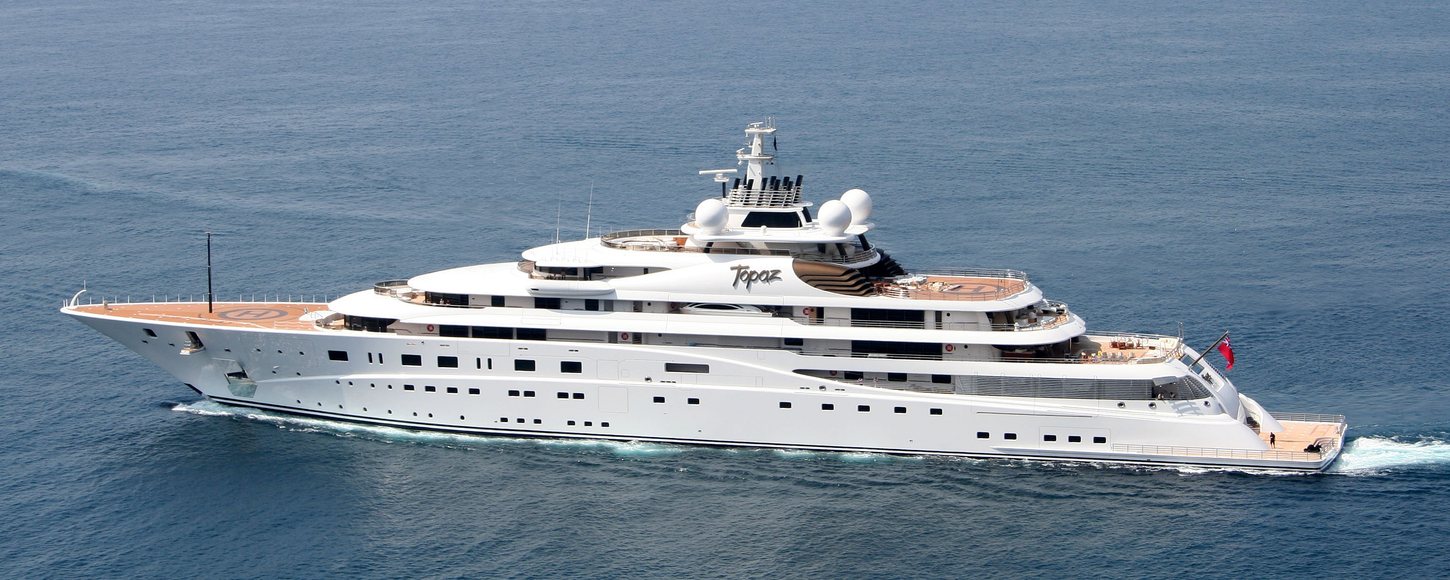 who owns topaz yacht