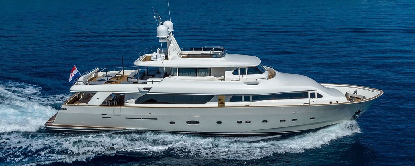 custom yacht charters