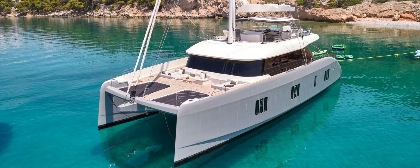 greece crewed yacht charter