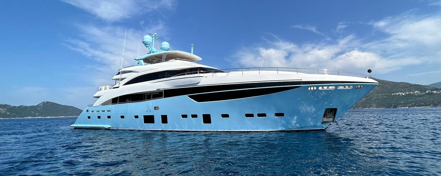 dream yacht charter greece