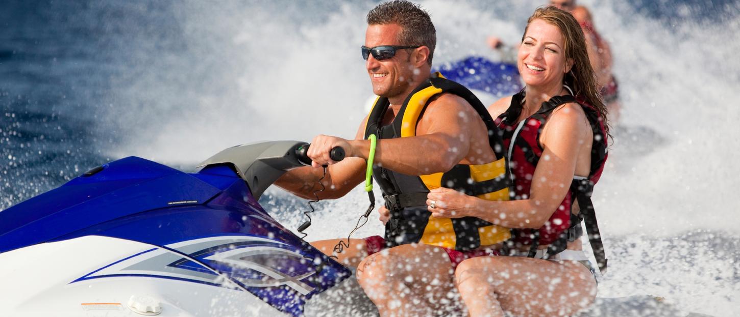 The Superyacht Guide: How to Enjoy Personal Watercrafts (PWCs) on your Luxury Yacht Charter