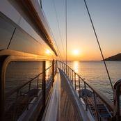 Grand Sailor photo 3