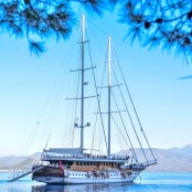 Queen Atlantis photo 5