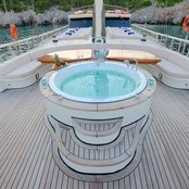 Queen of Salmakis photo 2