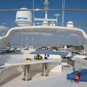 Falcon Island photo 3