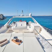 Golden Yacht photo 2