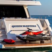 Queen Martina photo 5