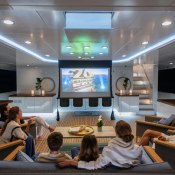 Holdin' My Own photo 4