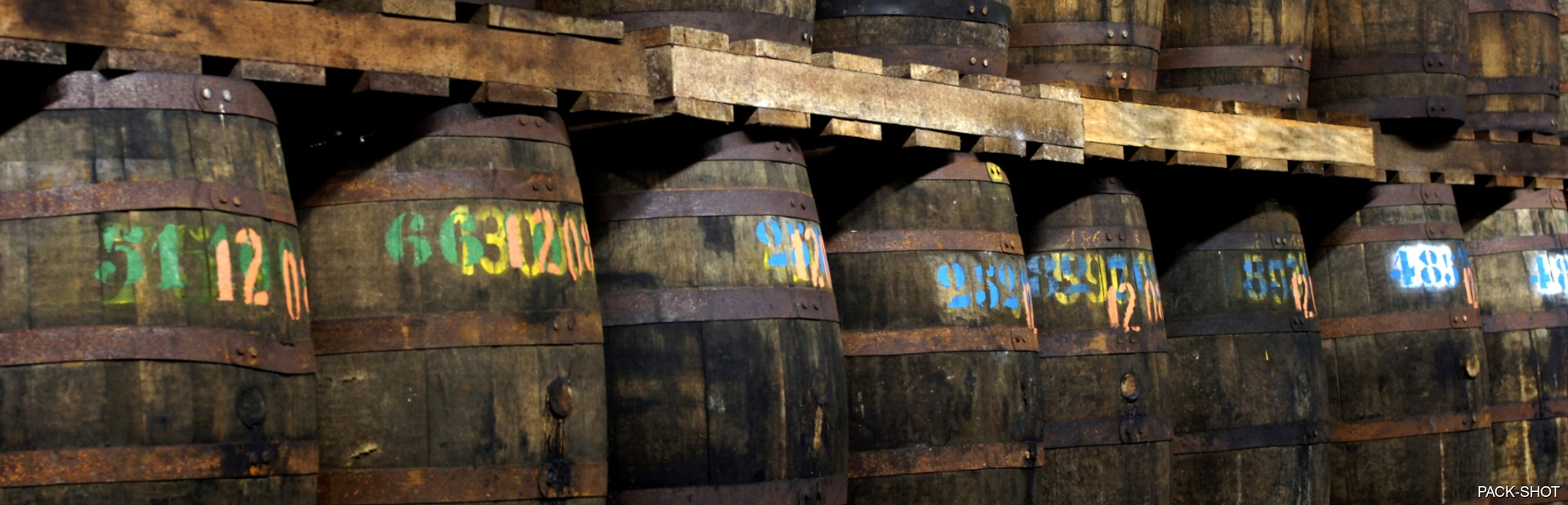 Many signed barrels wit the rum