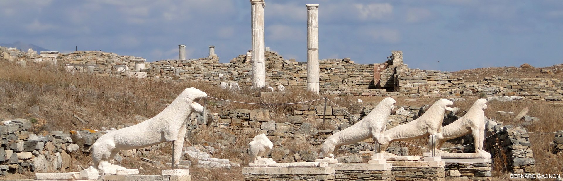 Delos (Dhílos) Image 1