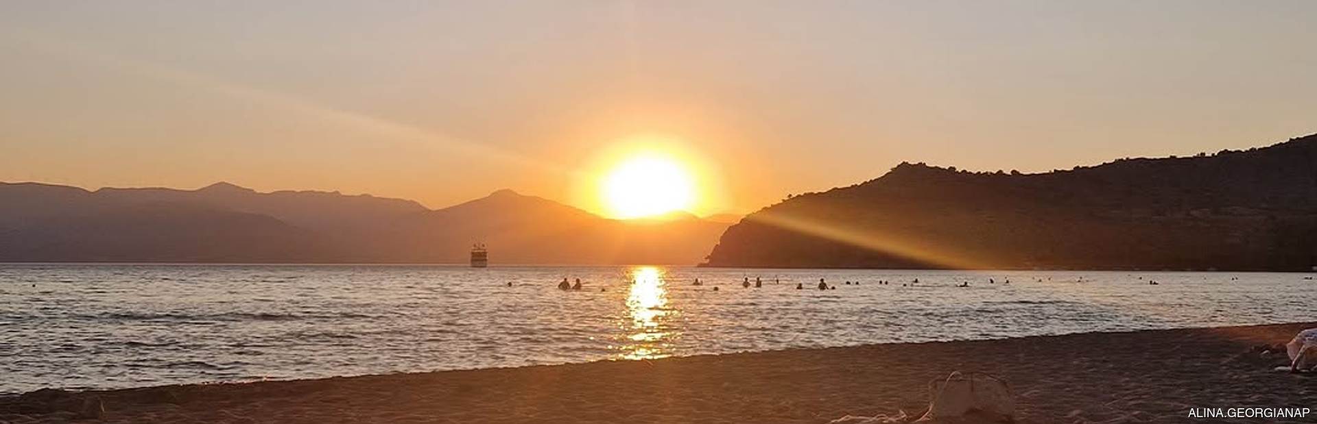 Paralia Karathonas Image 1