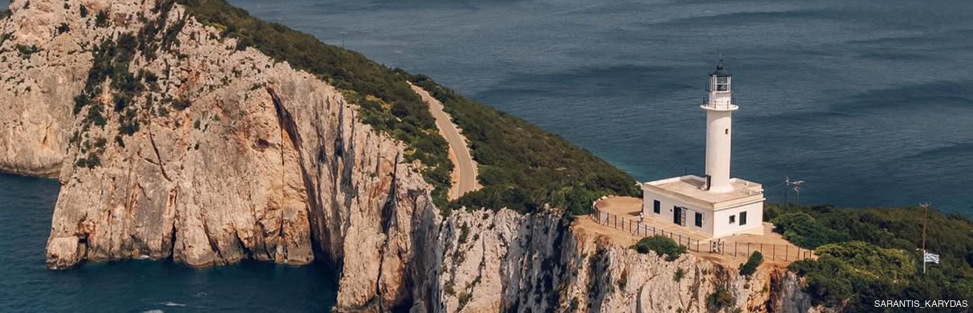 Cape Lefkatas Lighthouse Image 1