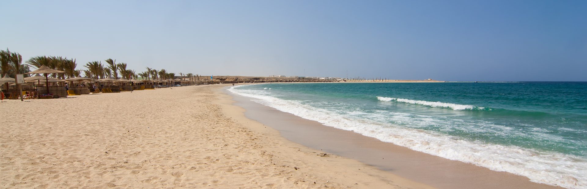 Abu Dabbab Beach Image 1
