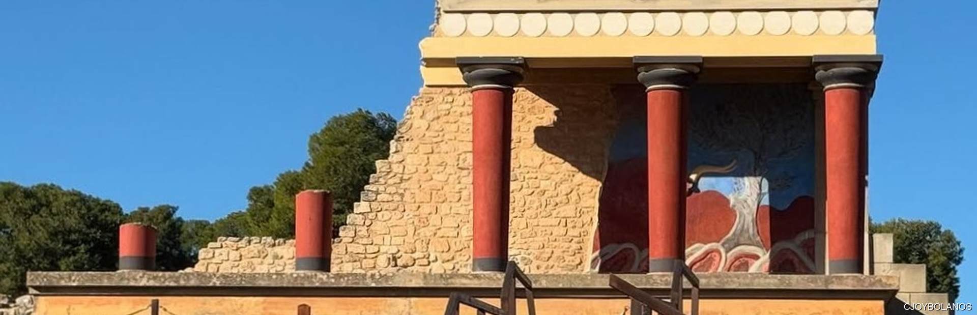 Palace of Knossos Image 1