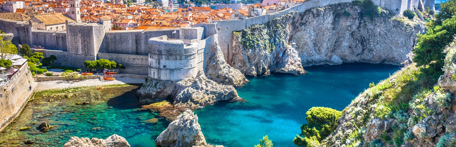 10 things to do on a yacht charter during the Dubrovnik Summer Festival