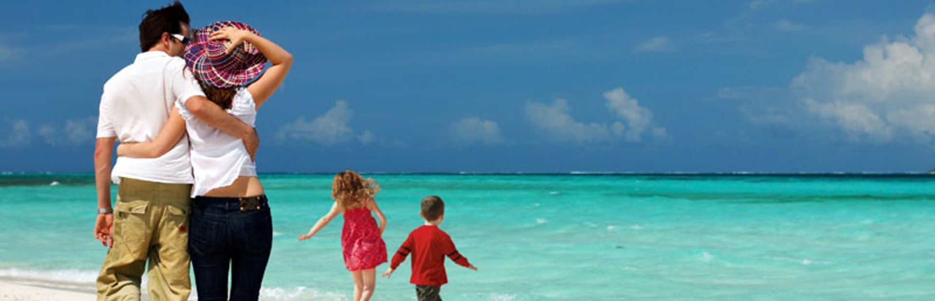 Family-friendly yacht charter in Greece
