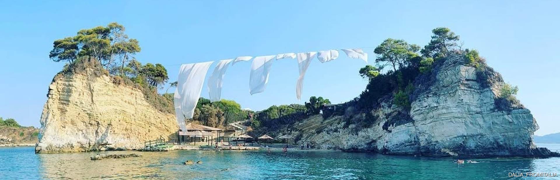 Cameo Island Image 1