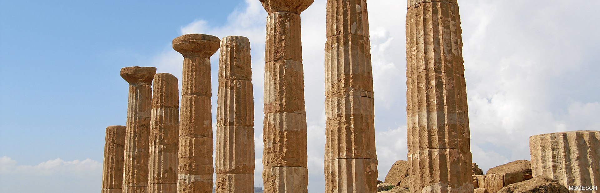 Valley of the Temples Image 1