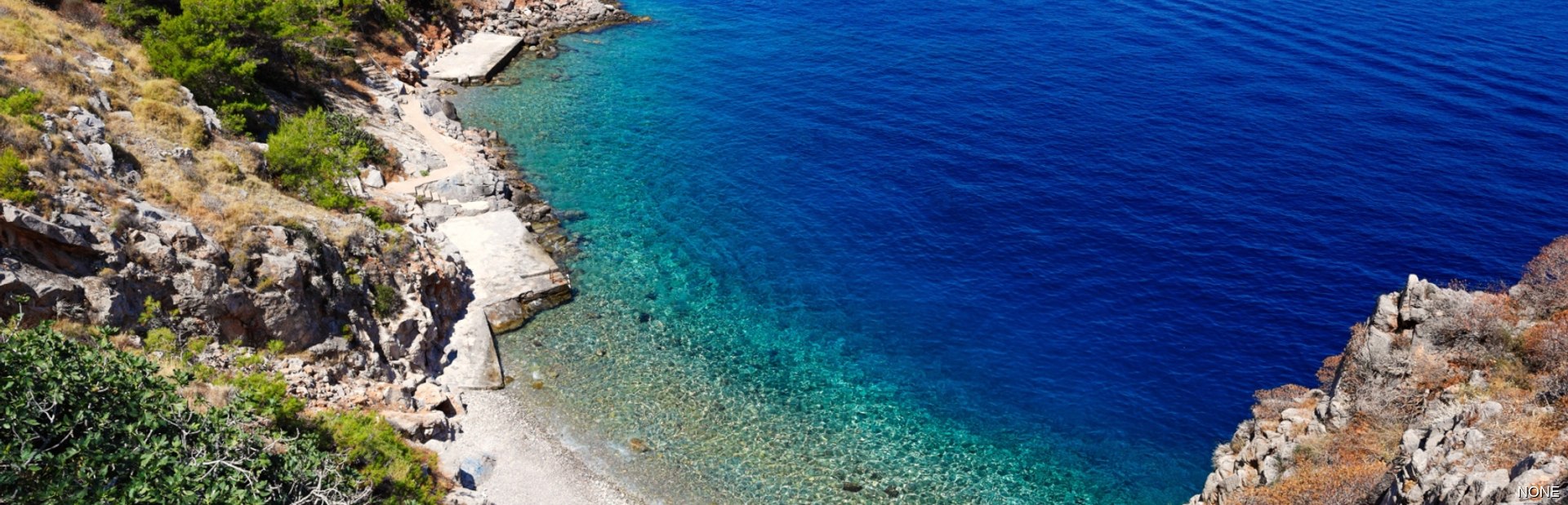 Hydra charter itineraries
