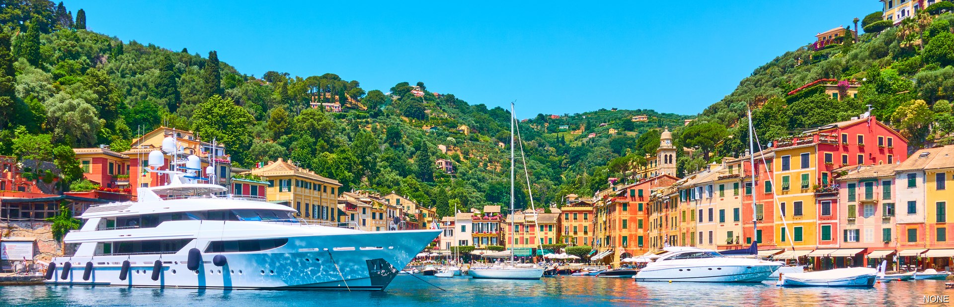 yacht broker italy