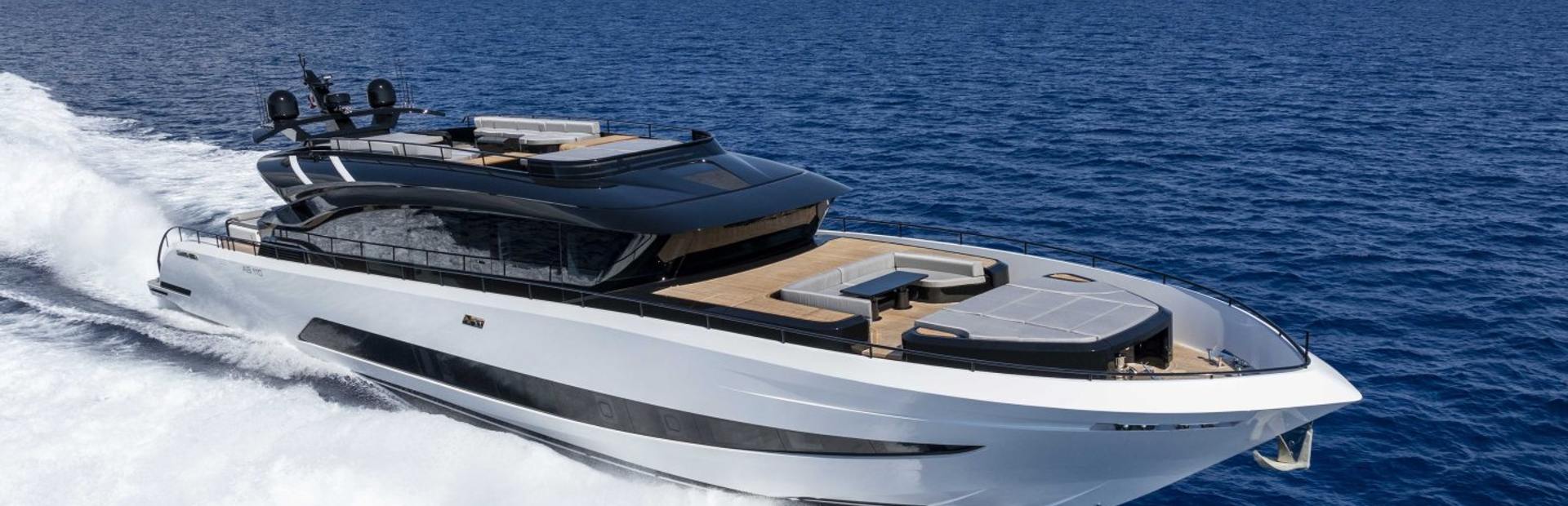 AB 110 Yacht