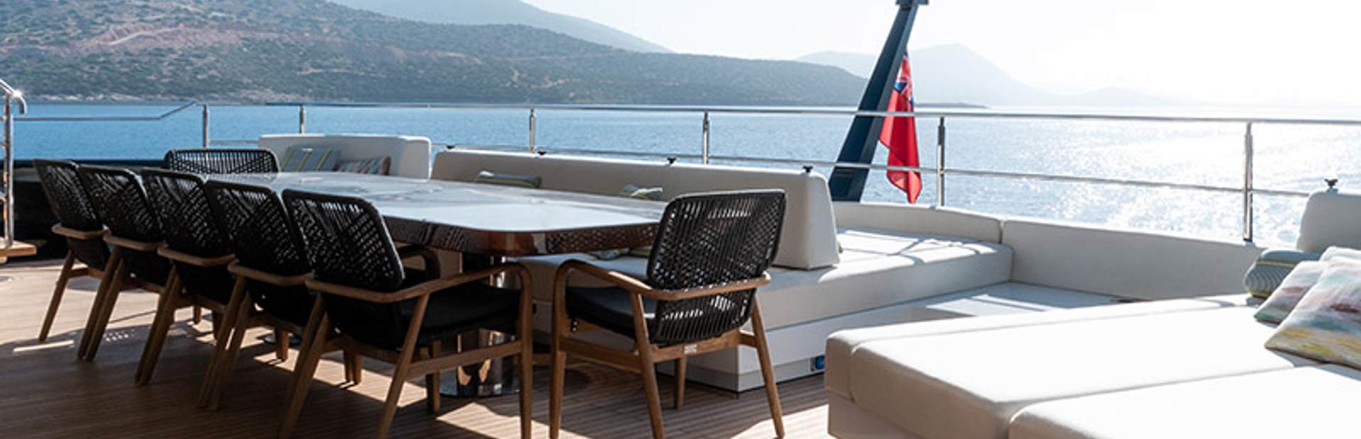 Procat 85 Yacht