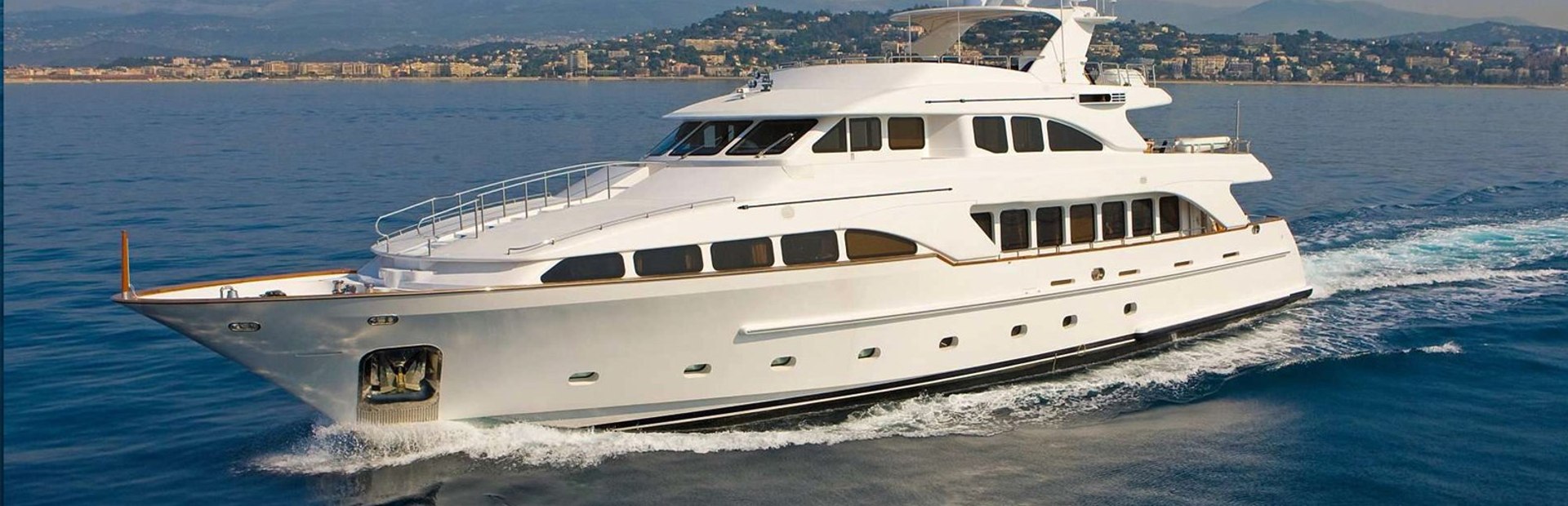 Classic 115' Yacht