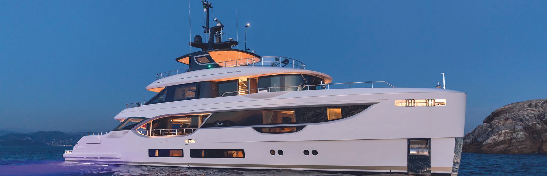 Oasis 34M Yacht