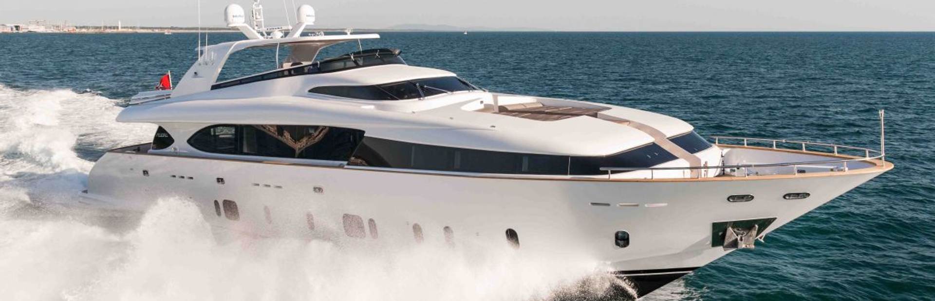 Maiora 33FB Yacht