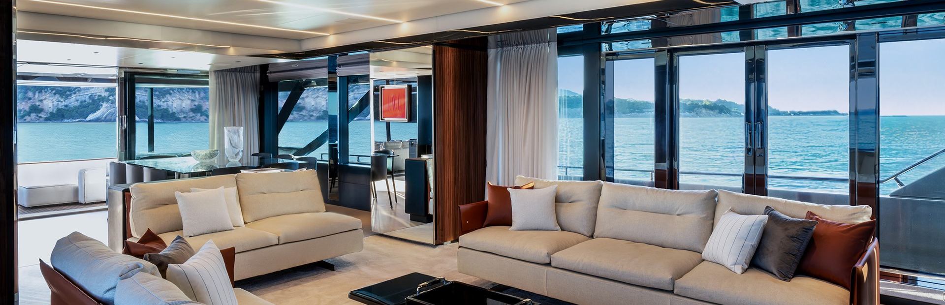 112 DolceVita Super Yacht