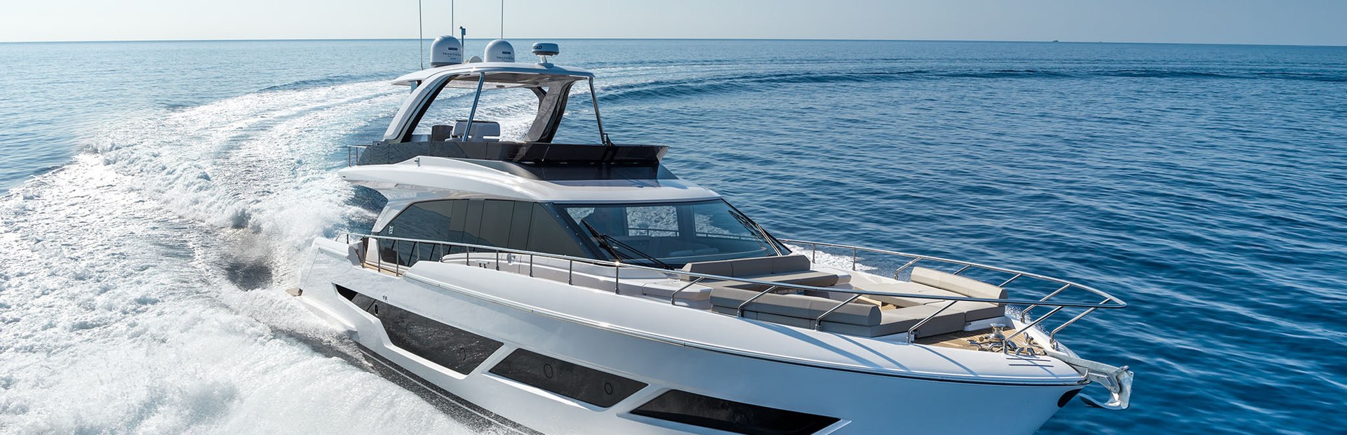 Ferretti 670 Yacht