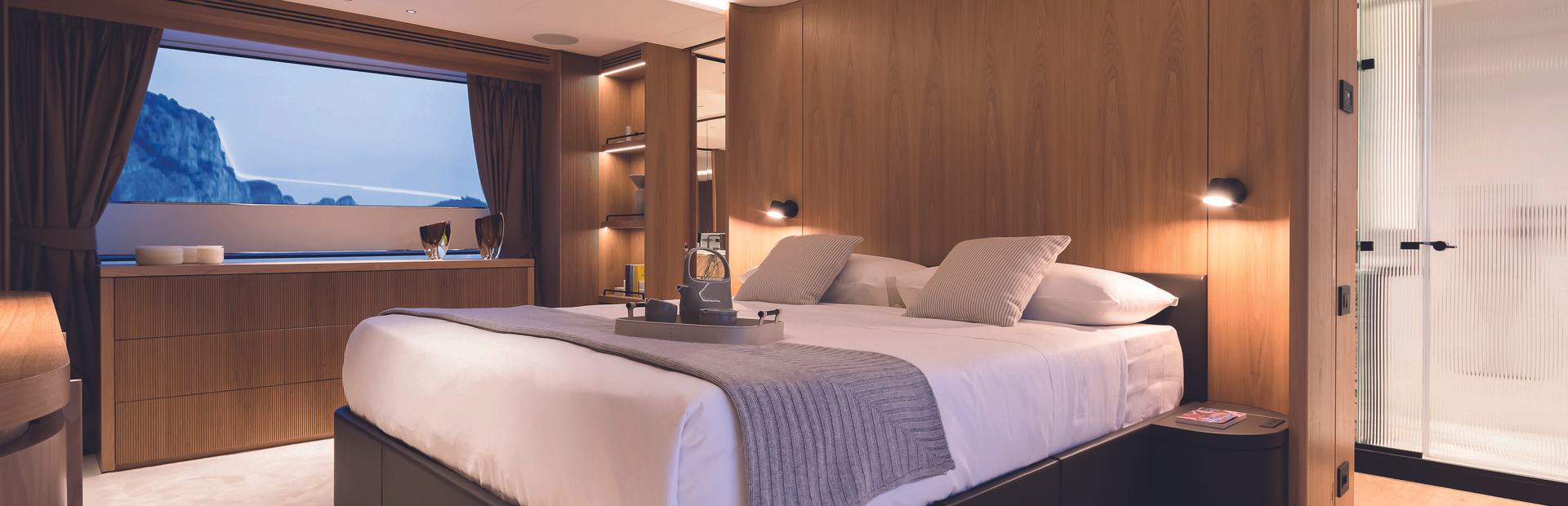 Oasis 34M Yacht