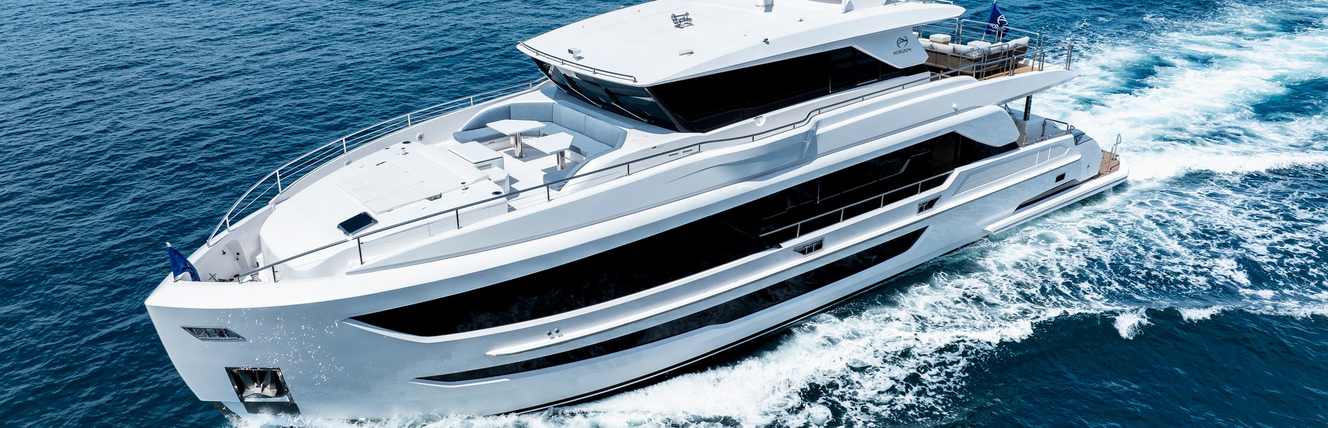 FD90 Skyline Yacht