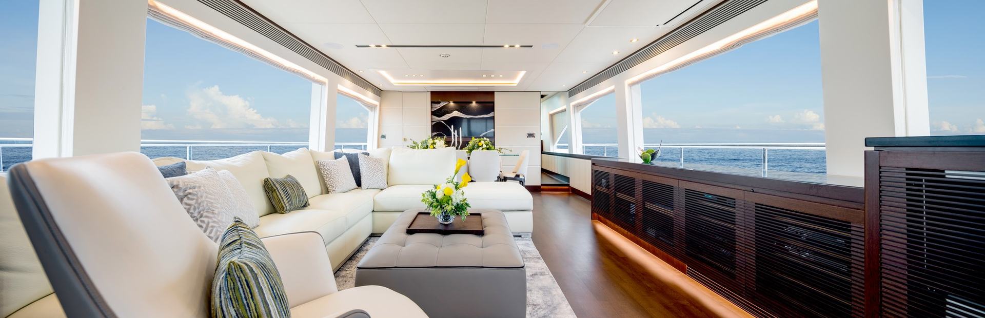 RP100 Yacht