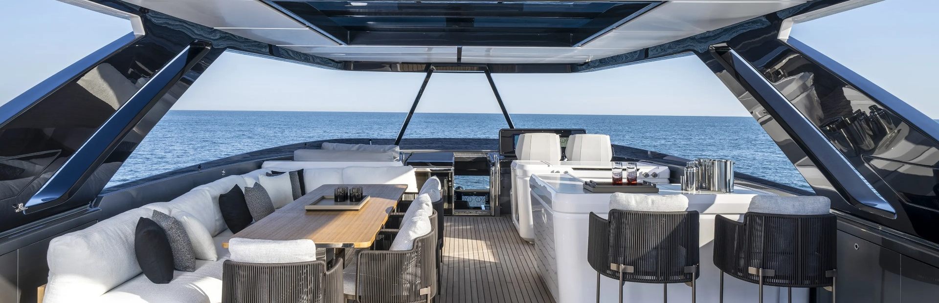 Ferretti 940 Yacht