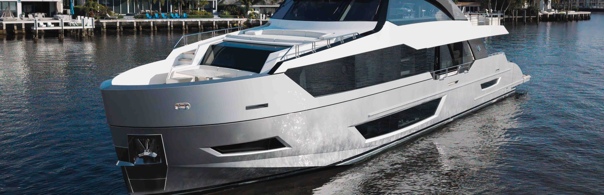 28E Yacht