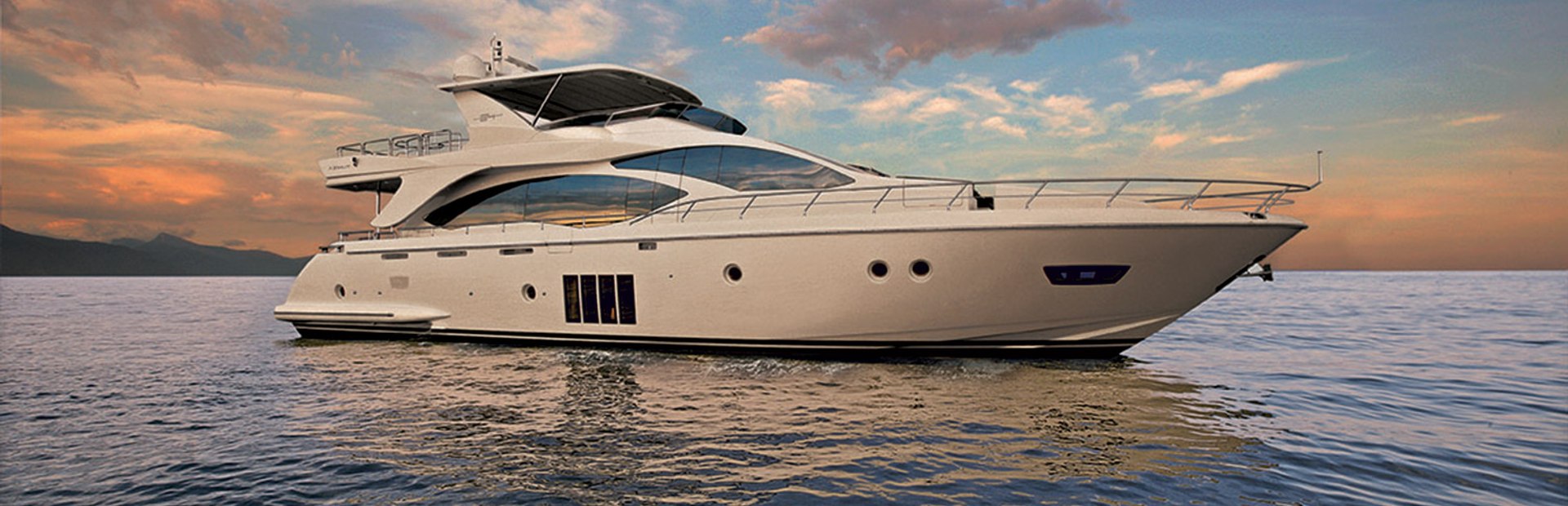 Azimut 84 Yacht