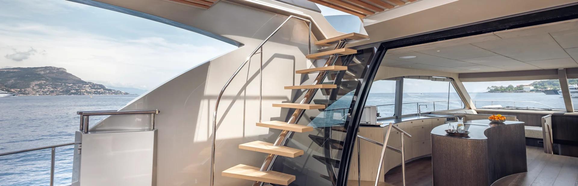 St-Barth 85 Fly Yacht