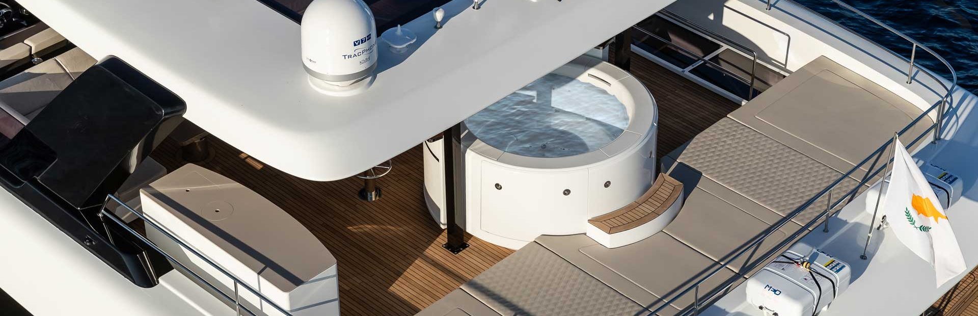 80 Sunreef Power Eco Yacht