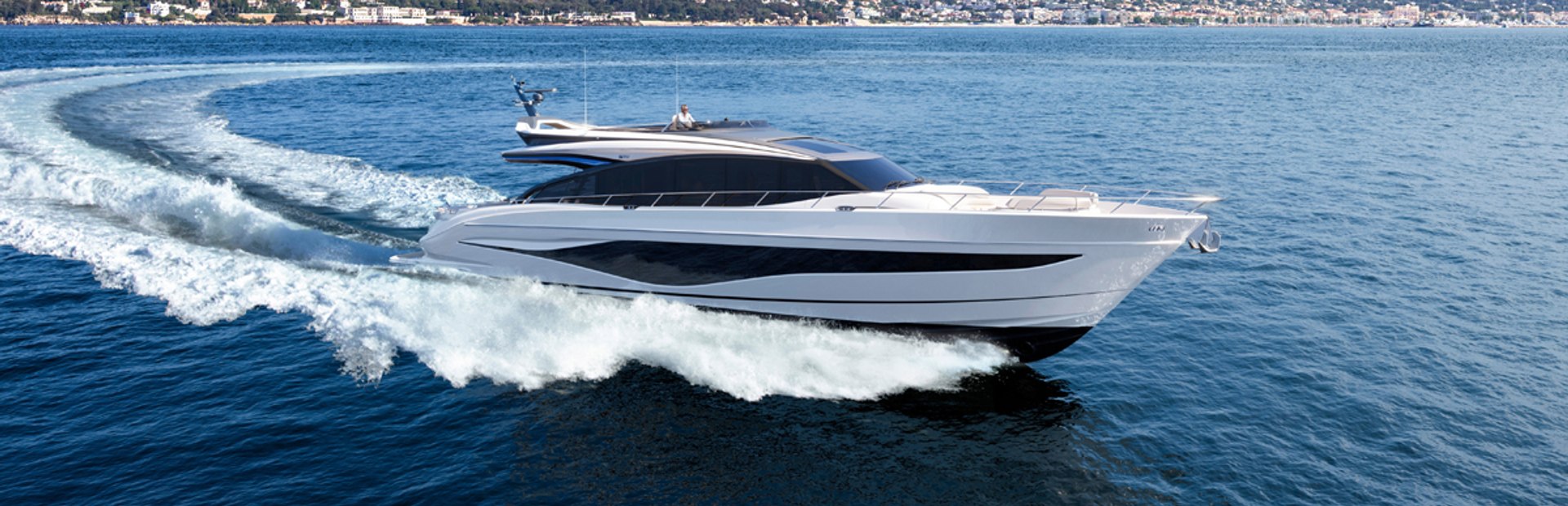 S80 Yacht